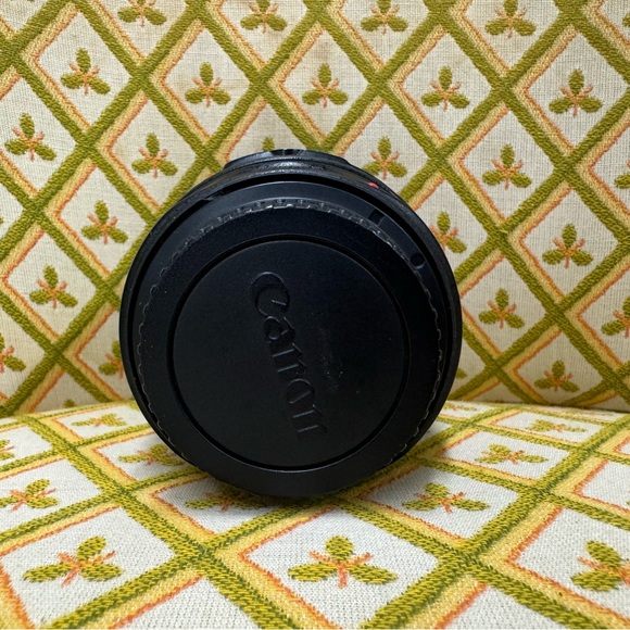 Canon EF 24-105mm f/4L IS II USM Lens - Picture 7 of 7